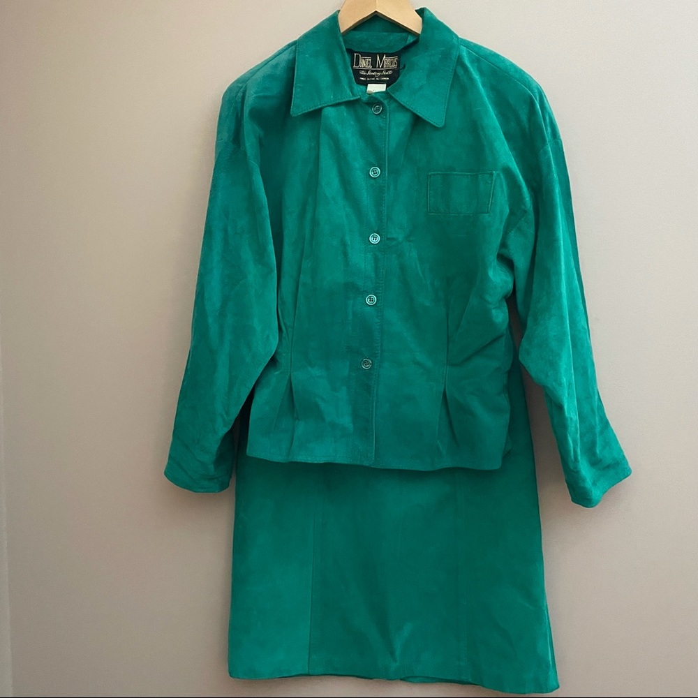 Vintage 1980’s Green Suede Suit Size 10